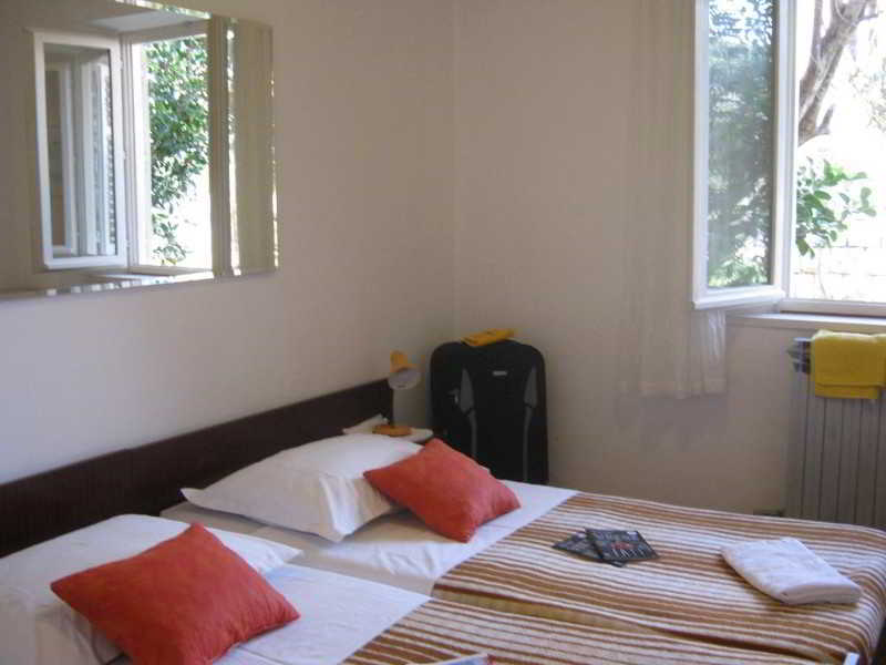 Ivica Apartment